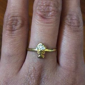 Gold Dead fish with diamonds ring